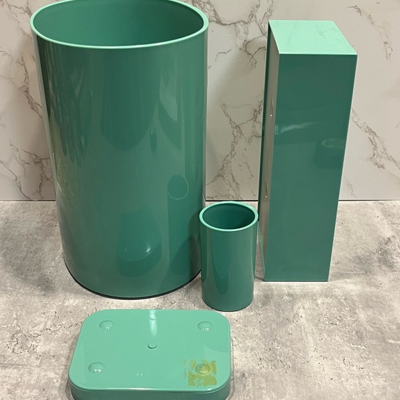 Vintage seafoam teal plastic bathroom accessories waste bin cup soap dish tissue - Picture 10 of 16